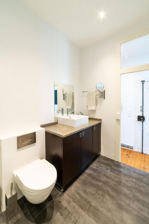 Santana Apartment *